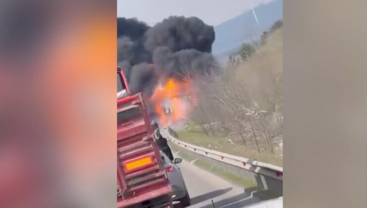 Kuzey Marmara Otoyolu’nda Tır Yangını: Edirne Yönü Trafiğe Kapandı