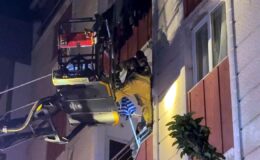 İstanbul’da Gümüşpala’da Yangın: 4 Katlı Binada Alevler Yükseldi, 20 Kişi Kurtarıldı