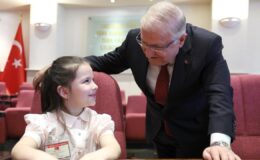 Milli Savunma Bakanı Güler’den 23 Nisan Mesajı: ‘Geleceğin Teminatı Çocuklarımız’