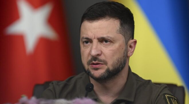 Zelenski’den Türkiye’ye Ziyaret: İkili İlişkiler ve Barış Çabaları Gündemde