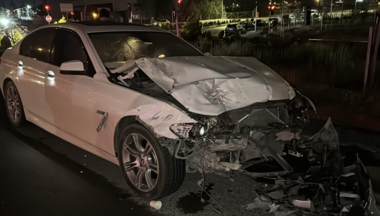 Niğde’de Trafik Kazası: İki Otomobil Çarpıştı, 2’si Ağır 4 Yaralı