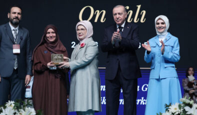 Emine Erdoğan’dan Aile ve Nüfus Vizyon Belgesi’ne Destek: Gelecek 10 Yıl İçin Umut Veren Mesajlar