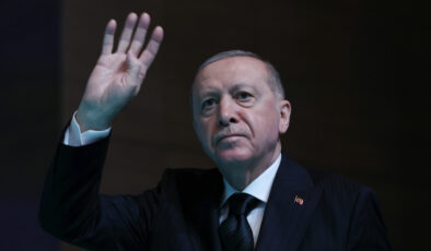 Cumhurbaşkanı Erdoğan’dan Amedspor’a Süper Lig Tebriği: ‘Diyarbakır’ı Gururla Temsil Edin!’