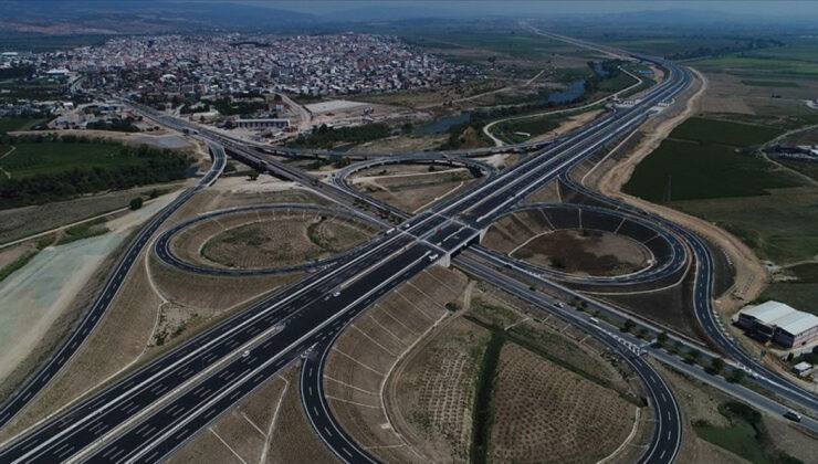 İzmir Çevre Yolu Ücretli mi Olacak? Karayolları Genel Müdürlüğü’nden Açıklama