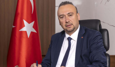 Bursa’da Şemsiye Satan Engelli Vatandaşa Kadınlardan Saldırı: Tekme ve Tokatlarla Darp Edildi