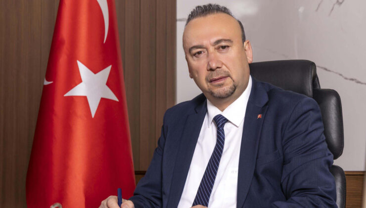 Bursa’da Şemsiye Satan Engelli Vatandaşa Kadınlardan Saldırı: Tekme ve Tokatlarla Darp Edildi