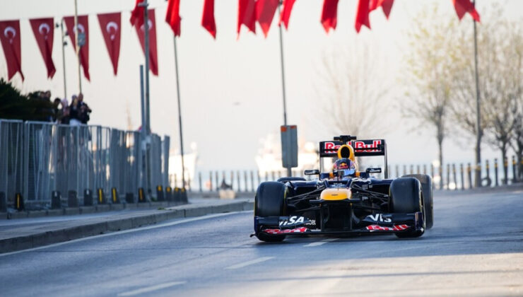 Formula 1: Sadece Bir Yarış Değil, Dev Bir Ekonomi Motoru!