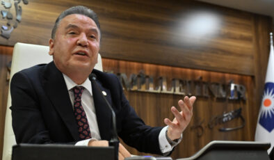 Antalya Büyükşehir Belediyesi Davasında Yeni Gelişmeler: Muhittin Böcek ve Diğer Sanıkların Yargılanmasına Devam Ediliyor