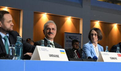 Türkiye, Uluslararası Ulaştırma Forumu’nda (ITF) 2027-2028 Dönem Başkanlığına Seçildi: Ulaştırma Bakanı Uraloğlu’ndan Açıklamalar