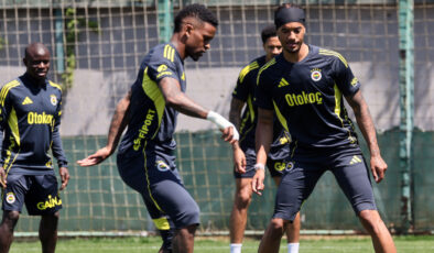 Fenerbahçe, Konyaspor Maçı Hazırlıklarını Sürdürüyor: Taktiksel Çalışmalarla Deplasmanda Zafere Odaklandı