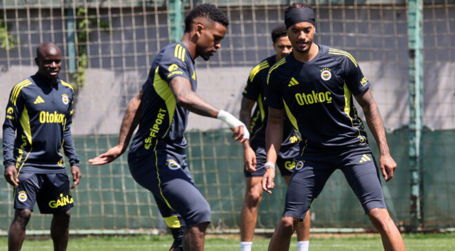 Fenerbahçe, Konyaspor Maçı Hazırlıklarını Sürdürüyor: Taktiksel Çalışmalarla Deplasmanda Zafere Odaklandı