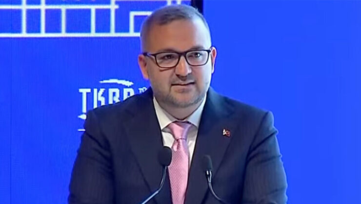 TCMB’den Fiyat İstikrarı Vurgusu: Karahan’dan Enflasyonla Mücadele Mesajı ve İstanbul’da Sis Engeli