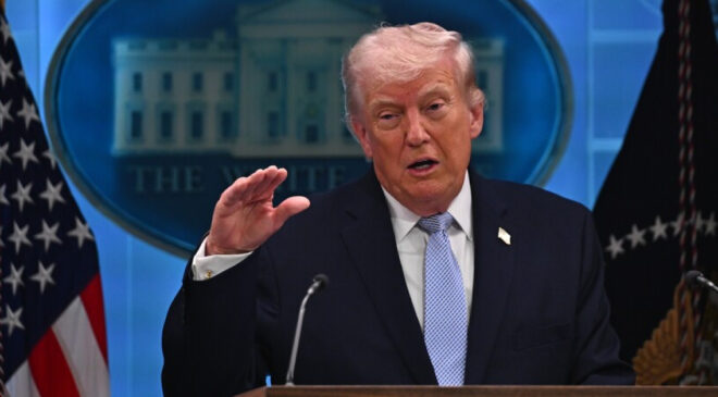 ABD Uluslararası Ticaret Mahkemesi’nden Trump’ın Küresel Tarifelerine Darbe: Yasal Olmadığına Karar Verildi