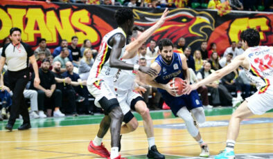 Türkiye Sigorta Türkiye Basketbol Ligi Yarı Final Heyecanı Başlıyor: Maç Programı ve Takımların Mücadelesi