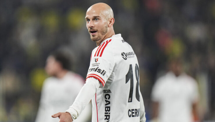 Beşiktaş’ın Yıldızı Vaclav Cerny’den Ayrılık İddialarına Net Yanıt: ‘Tam Olarak İstediğim Yerdeyim!’