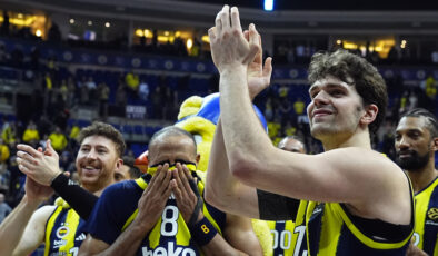 Fenerbahçe Beko EuroLeague’de Final Four’a Yükseldi: Atina’da Şampiyonluk Hedefi