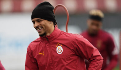 Galatasaray, Samsunspor Maçına Hazır: Okan Buruk Yönetiminde Taktik Çalışmalarla Hazırlıklar Tamamlandı