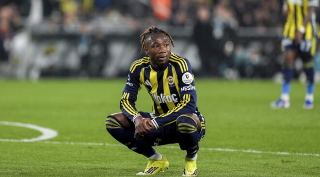 Fenerbahçe’de Dorgeles Nene’den Kötü Haber: Sakatlık Ciddiyetini Koruyor, Ameliyat İhtimali Belirdi
