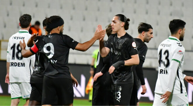 Manisa FK, Sakaryaspor’u 5-0 Mağlup Ederek Sezonu Galibiyetle Tamamladı, Sakaryaspor TFF 2. Lig’e Düştü