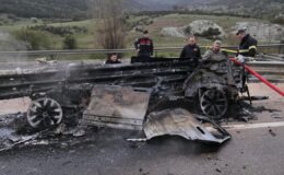 Afyonkarahisar-Antalya Yolunda Feci Kaza: Bir Kişi Hayatını Kaybetti, Bir Kişi Yaralandı