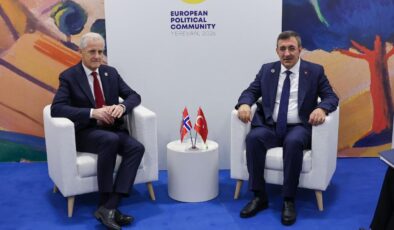 Cumhurbaşkanı Yardımcısı Yılmaz’dan Avrupa Siyasi Topluluğu Zirvesi’nde Yoğun Diplomasi: Türkiye-Norveç İşbirliği Vurgusu