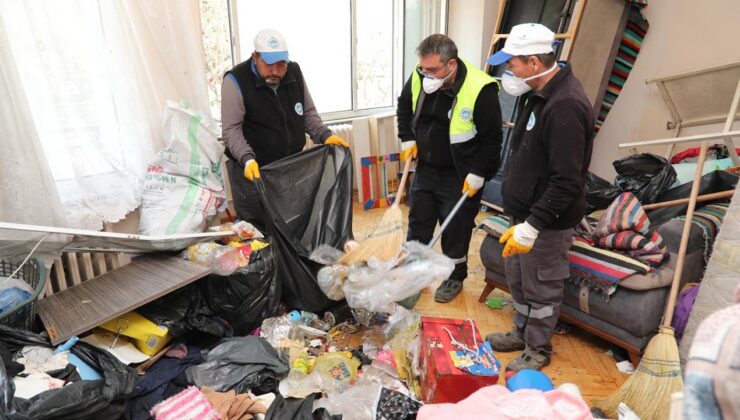 Odunpazarı’nda Çöp Ev Kabusu: Belediye Ekipleri Temizlik İçin Seferber Oldu