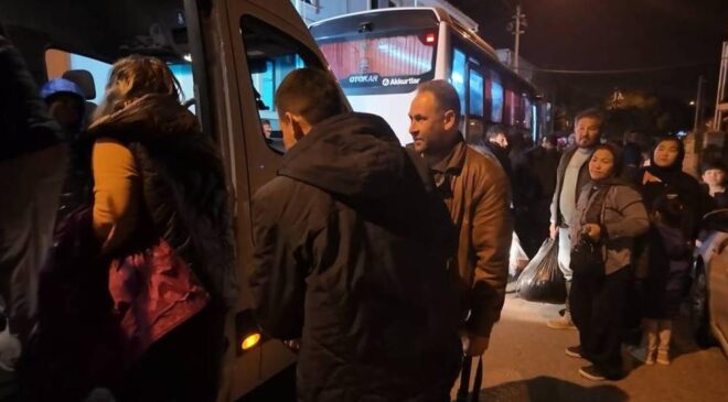İzmir Foça Açıklarında Düzensiz Göçmen Faciası: 43 Kişi Kurtarıldı, 1 Ölü