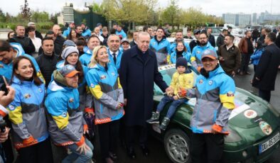 Cumhurbaşkanı Erdoğan’dan Doğuşu ve Batıyı Birleştiren Ralliye Uğurlama: İpek Yolu Rallisi Türkiye’de!