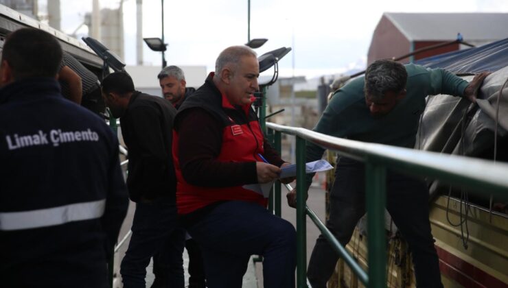 Kurban Bayramı Öncesi Hayvan Sevkiyatlarına Sıkı Denetim: Erzurum’da Veteriner Kontrolleri Artırıldı
