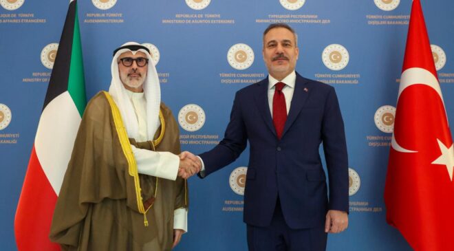 Dışişleri Bakanı Hakan Fidan, Kuveytli Mevkidaşı Şeyh Jarrah Al-Sabah ile Ankara’da Görüştü: İkili İlişkiler ve Bölgesel Gelişmeler Masada