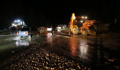 Tokat’ta Şiddetli Yağış Heyelana Neden Oldu: Yollar Kapandı, İstinat Duvarı Çöktü