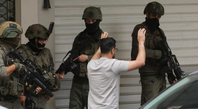 İsrail Ordusundan Batı Şeria’da Baskınlar ve Saldırılar: Çok Sayıda Filistinli Yaralandı ve Gözaltına Alındı