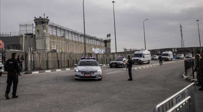 İsrail, 7 Ekim Sonrası İlk Kez Kızılhaç’a Filistinli Esirleri Ziyaret İzni Verecek