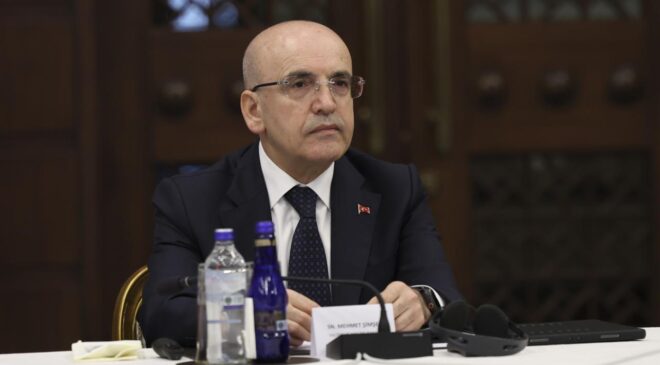 Bakan Şimşek’ten Savunma Sanayisine Tam Destek: Geleceğin Motoru Olarak Görülüyor