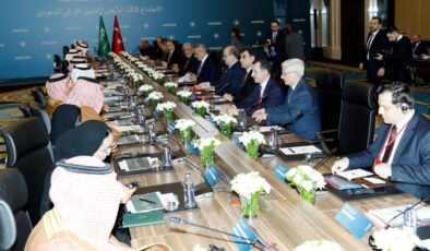 Türkiye ve Suudi Arabistan Arasında Savunma İşbirliği Güçleniyor: Koordinasyon Konseyi Toplantısı ve Askeri Görüşmeler