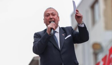 CHP’den Uşak Belediye Başkanı Özkan Yalım’a İhraç Kararı: Rüşvet Soruşturması Sonrası Partiyle Yollar Ayrıldı
