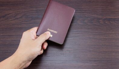 ABD’de Nafaka Borcu Olanların Pasaportları İptal Ediliyor: Yeni Uygulama Başlıyor