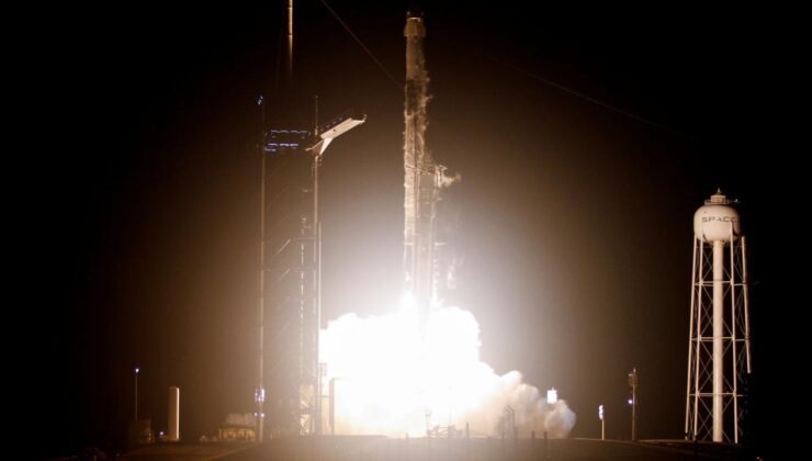 SpaceX’in Starship Testinde Patlama: Artemis Programı için Yeni Bir Gecikme Riski mi?