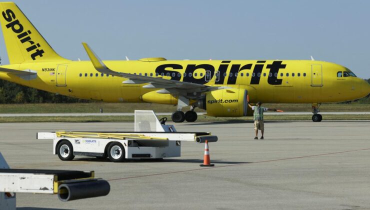 Spirit Airlines İflas Etti: Jet Yakıtı Krizi ve Trump’ın Kurtarma Planının Başarısızlığı ABD Hava Ulaşımını Sarsıyor