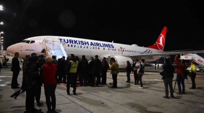 İsrail Saldırısından Kurtulan Aktivistler İstanbul’a Döndü: Gazze’ye Yardım Girişimi Aksadı
