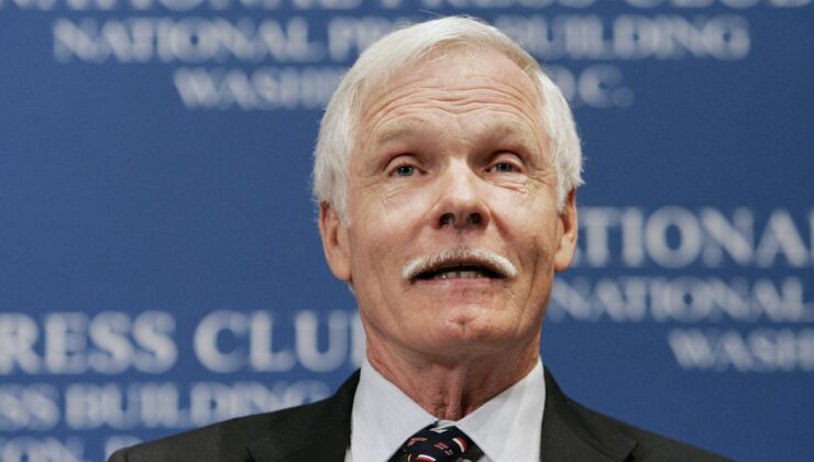 Medya Dünyasının Efsanevi İsmi Ted Turner Hayatını Kaybetti: CNN’in Kurucusu ve Yayıncılıkta Çığır Açan Bir İsim