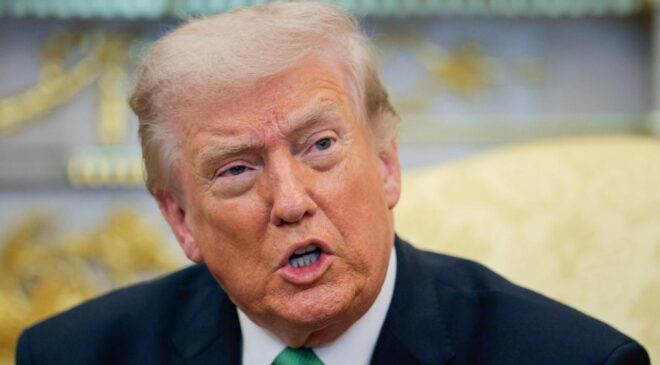 Trump’tan AB Menşeli Otomobil ve Kamyonlara Yüzde 25 Tarife: Ticaret Savaşları Yeniden Alevleniyor mu?