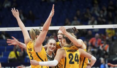 VakıfBank, CEV Şampiyonlar Ligi’nde Zirvede! 7. Şampiyonlukla Tarihe Geçti